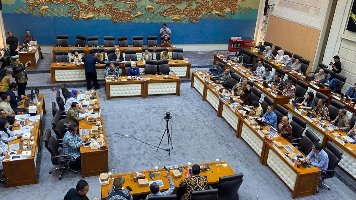 BSN Diminta Komisi VII DPR Tingkatkan Pengawasan SNI, Atasi Produk Impor Ilegal