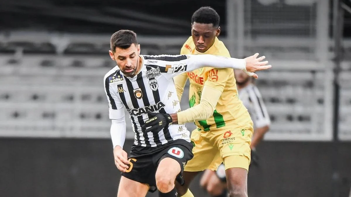 Tampil Dominan, Angers Tekuk Nantes 4-1 di Kandang