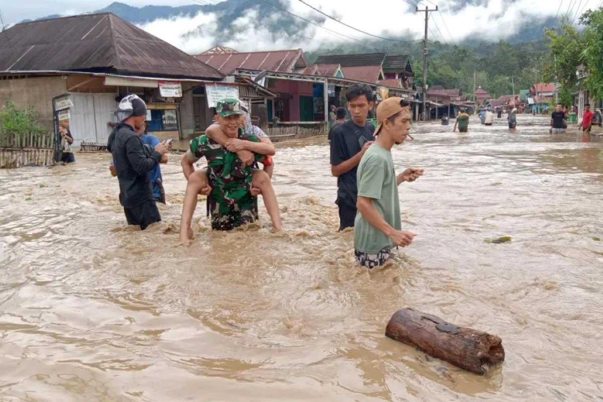 Ratusan Rumah Terendam Banjir di Rejang Lebong, Sungai Air Duku Meluap