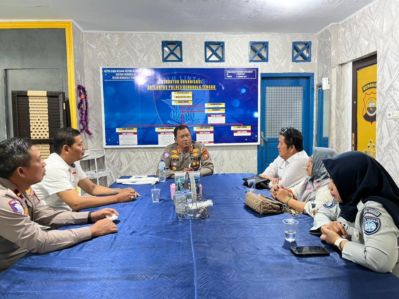 Perkuat Sinergi Lintas Instansi, Jasa Raharja dan UPTD Samsat Bengkulu Tengah Lakukan Pertemuan Bersama Kasatlantas Polres Bengkulu Tengah