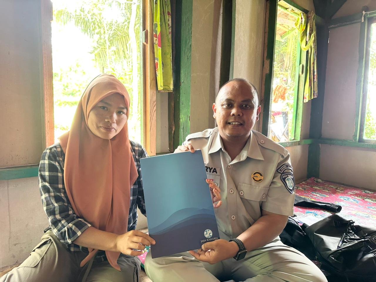 Jasa Raharja Serahkan Santunan kepada Ahli Waris Korban Kecelakaan di Kecamatan Talegong Kabupaten Garut