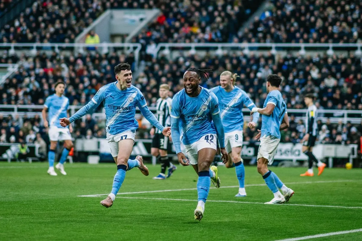 Manchester City Kalahkan Newcastle, Satu Kaki di Final Carabao Cup