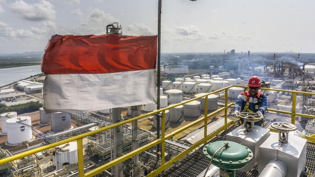 Prabowo Resmikan Proyek Kilang Minyak Rp124 Triliun, Terbesar di Indonesia