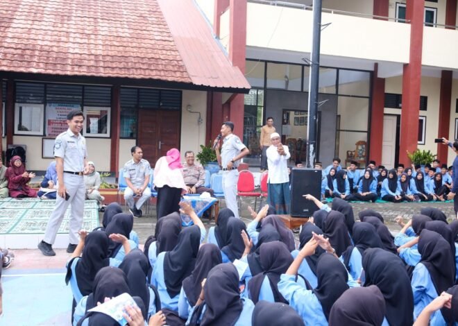 Edukasi Keselamatan Berlalu Lintas, Jasa Raharja Cabang Sumbawa Hadir di SMAN 3 Sumbawa