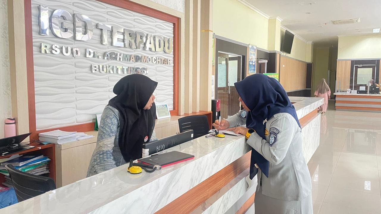 Jasa Raharja Sumbar Melalui Cabang Bukittinggi Laksanakan Kegiatan #KamisRancak Kunjungan Rumah Sakit dan Share Discussion JR Care System