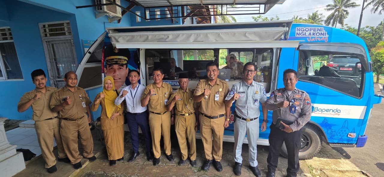 Dekatkan Layanan ke Masyarakat, Samsat Batang Buka Gerai Pembayaran di Pecalungan