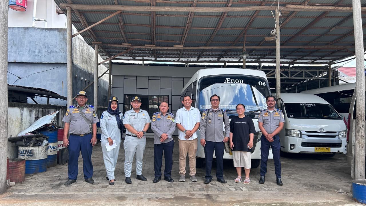 Jasa Raharja Kalbar dan Dishub Provinsi Lakukan Inspeksi Kendaraan Umum di PO Rehobot