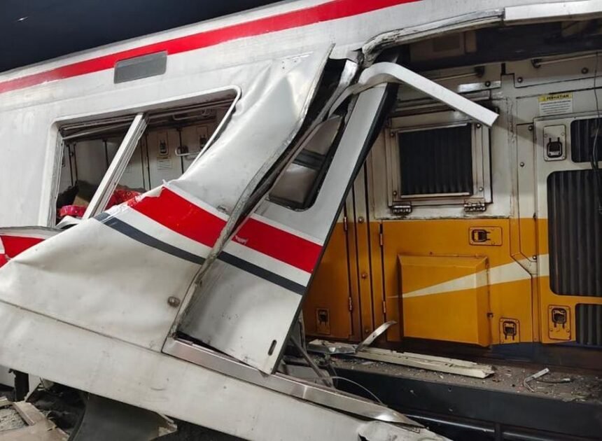 Update Tabrakan Kereta di Bekasi Timur: Korban Tewas 7 Orang, 81 Luka