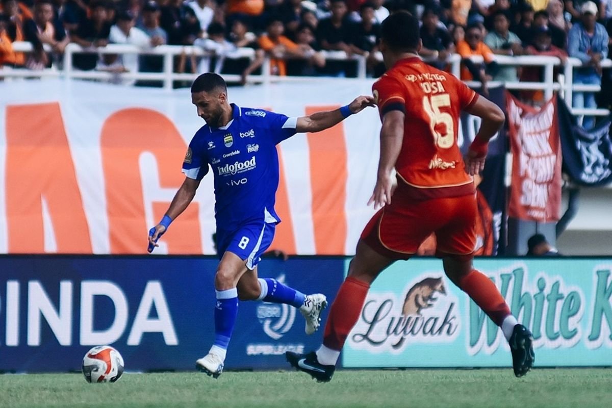 Persib Bandung Raih Tiga Poin usai Kalahkan Persija Jakarta 2-1