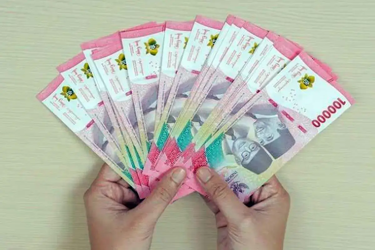 Rupiah Dibuka Melemah, Sentuh Rp17.855 per Dolar AS