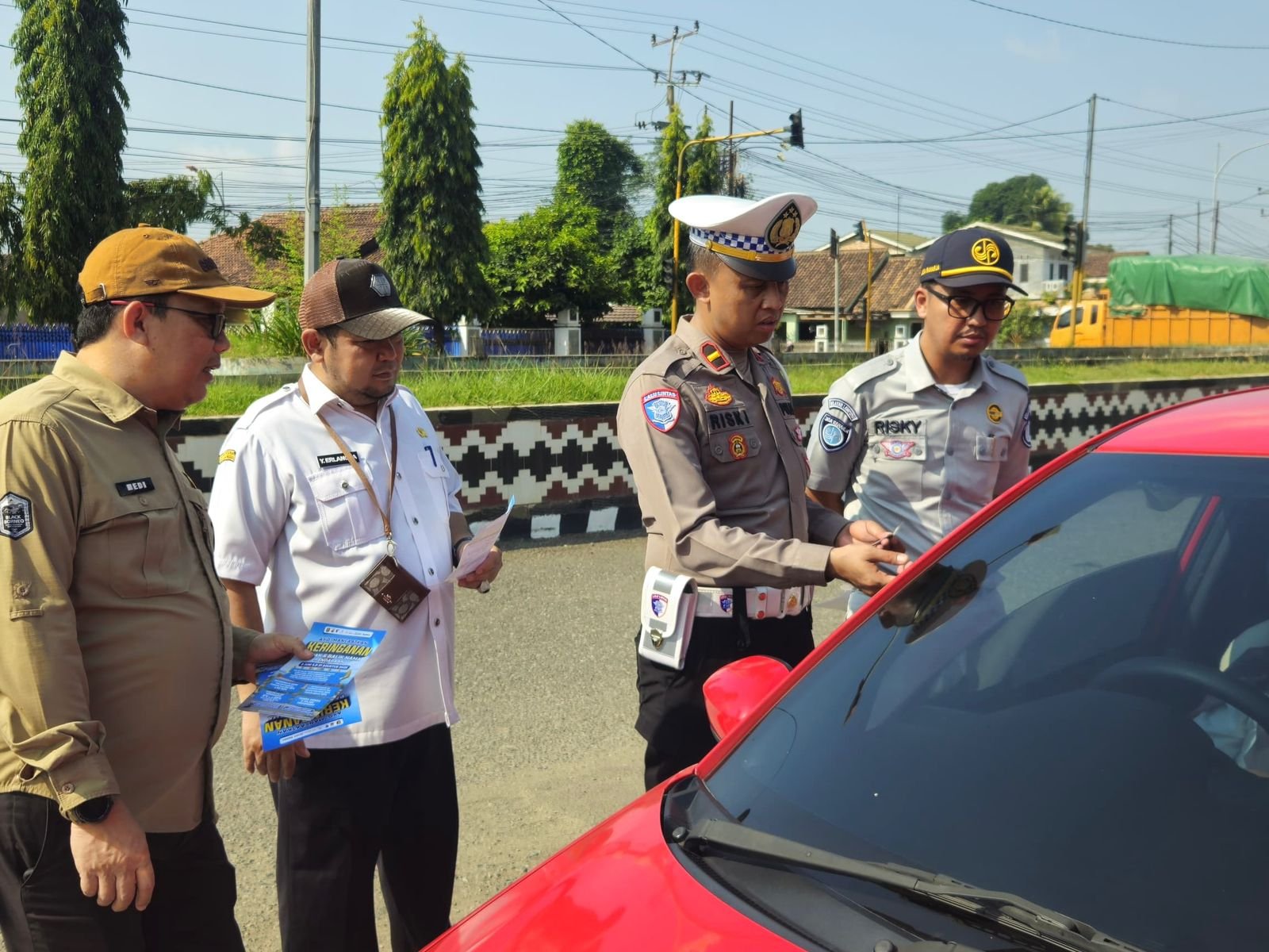 Jasa Raharja Bersama Tim Pembina Samsat Gelar Operasi Gabungan dan Sosialisasi Keringanan Pajak di Lampung Tengah