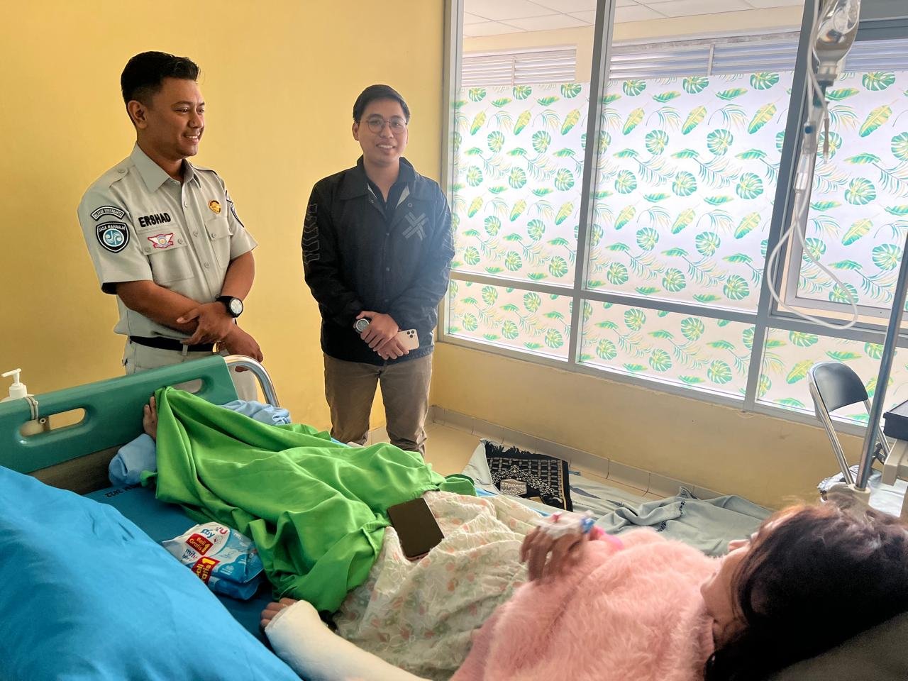 Jasa Raharja Sleman Lakukan Kunjungan Korban Laka Lantas di RSA UGM, Pastikan Jaminan dan Pelayanan Berjalan Optimal