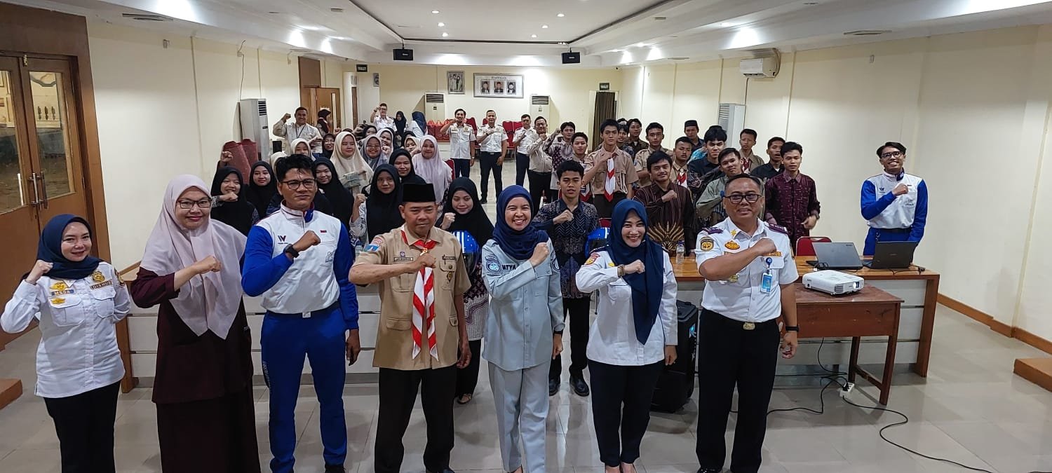 Sinergi Jasa Raharja Bersama Dishub dan PT Honda Motor  Ajak Santri Ponpes Al Amanah Tertib dan Selamat Berlalu Lintas