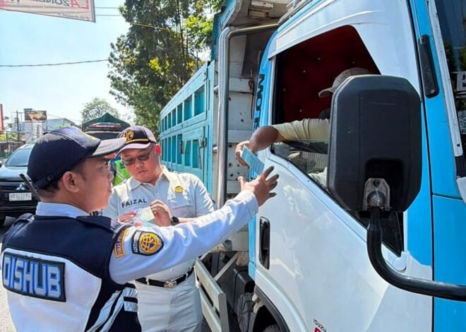 Samsat Tulungagung Gelar Operasi Gabungan untuk Tingkatkan Kepatuhan Masyarakat.  