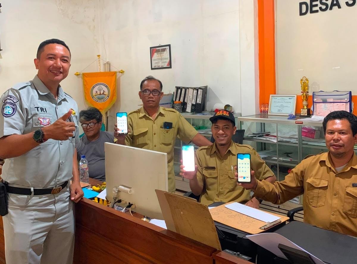 Gandeng Pemerintah Desa Sumberpucung, Jasa Raharja Malang Gencarkan Edukasi Layanan Digital Lewat Aplikasi JRku