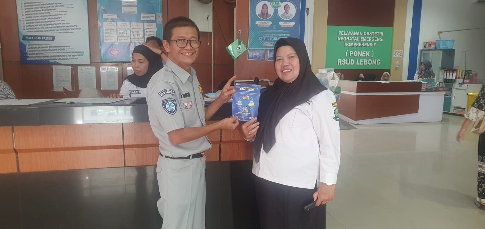 Jasa Raharja Bengkulu Pasang Banner dan Serahkan Brosur Layanan Santunan di IGD RSUD Lebong