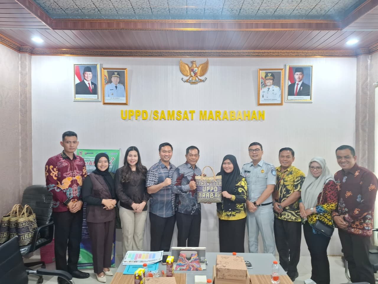 Tim Pembina Samsat Marabahan: Sambut Monitoring Ketua DPRD Komisi I Kotim, Perkuat Kualitas Pelayanan Wajib Pajak