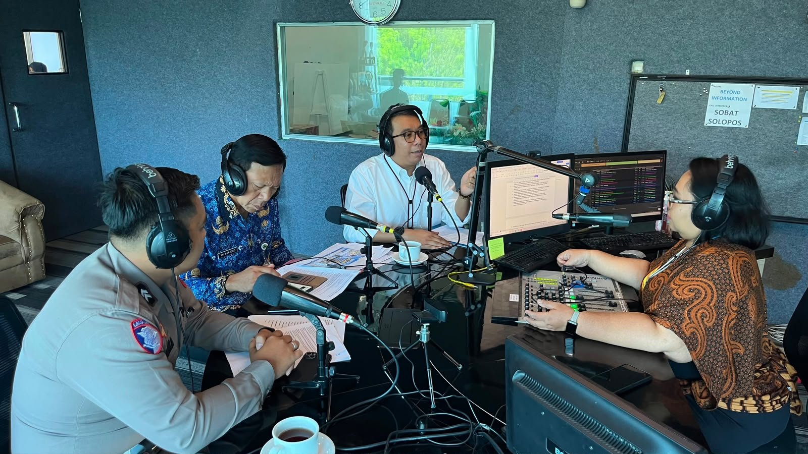 Jasa Raharja Sukoharjo Perkuat Edukasi Program Kemudahan Pajak melalui Talkshow Radio Solo Pos